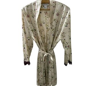 Morgan Taylor Polyester Floral Print Kimono Robe Size L belted Silky elegance